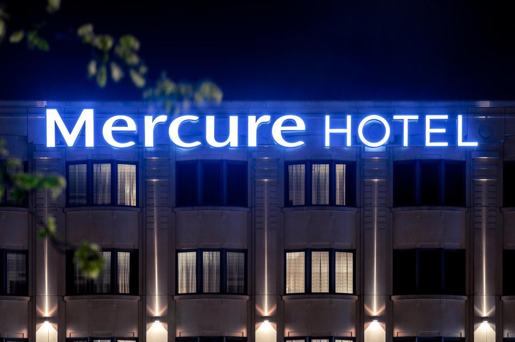 Mercure Hotel Brussels Centre Midi Exterior photo